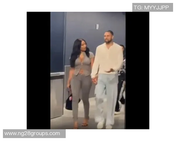 马冬梅身材惊艳引热议克莱表现低迷场均仅9分3板命中率堪忧