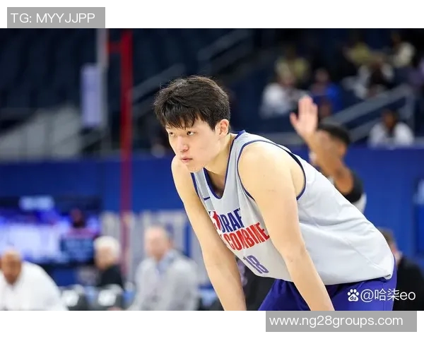 杨瀚森精彩表现前场抢板单手助攻乐福三分精准命中